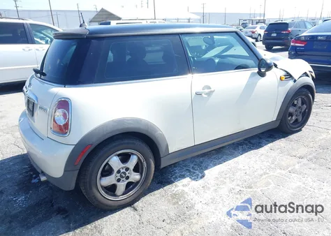 2011 Mini Cooper from USA, damaged, VIN WMWSU3C52BT095133